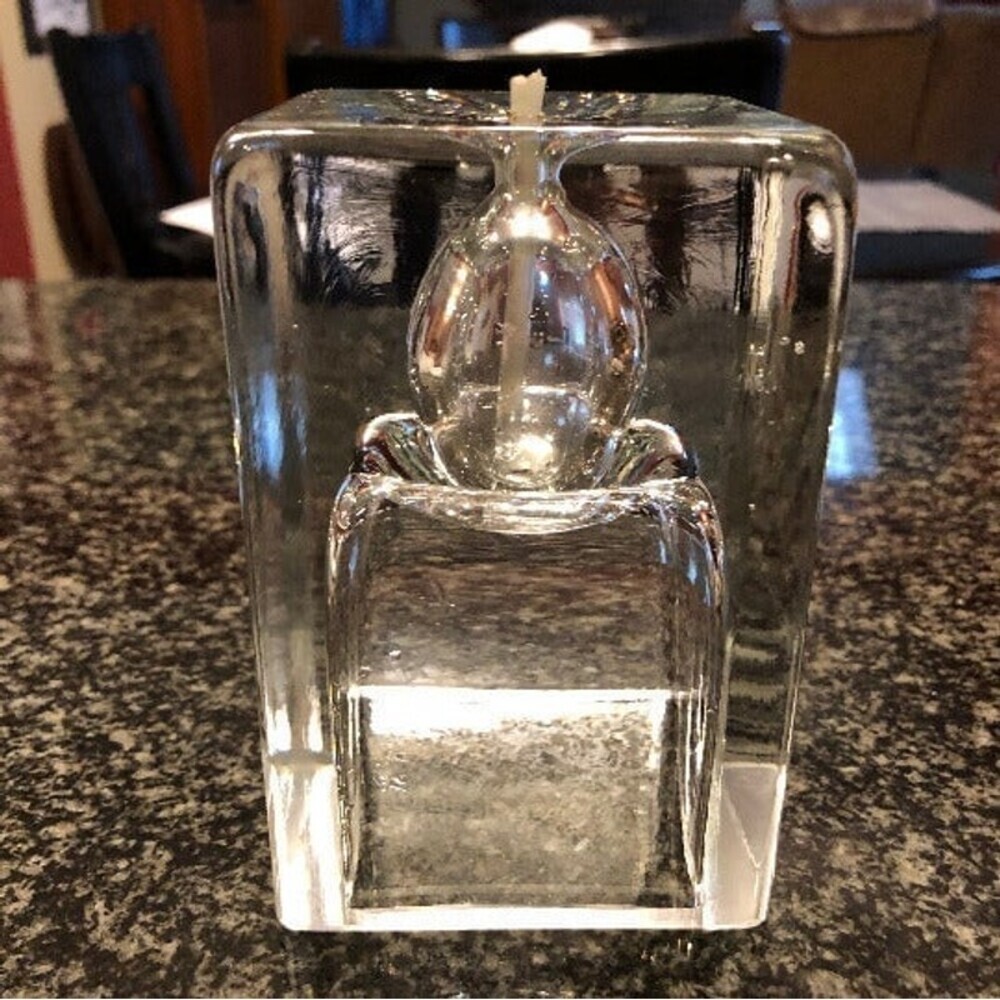 Crate & Barrel Contemporary Modern Minimalist Centerpiece Glass Candle